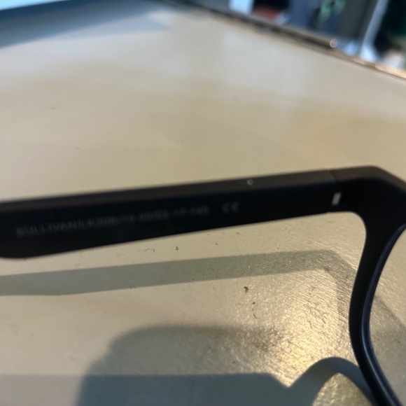 Unisex LOOK frames with yellow lenses - NWOT - Picture 4 of 4